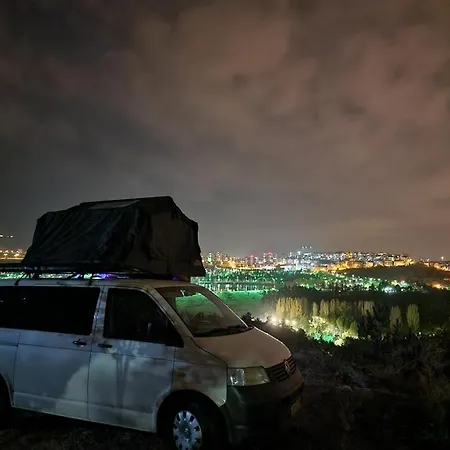 ロッジ Camper For Rent In Albania ティラナ