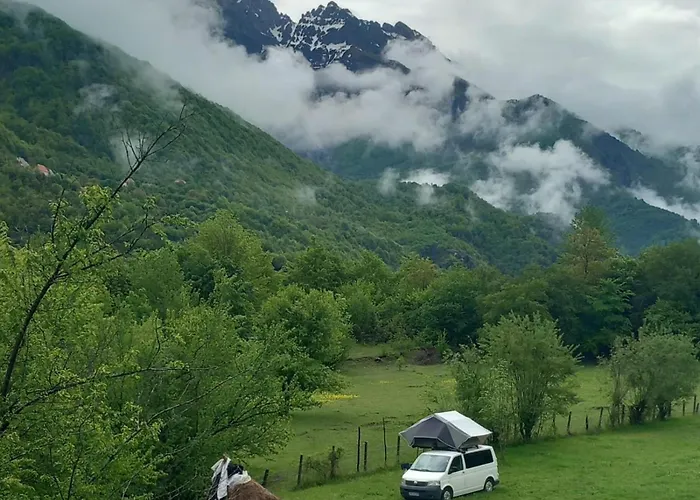 بيت خشبي Camper For Rent In Albania